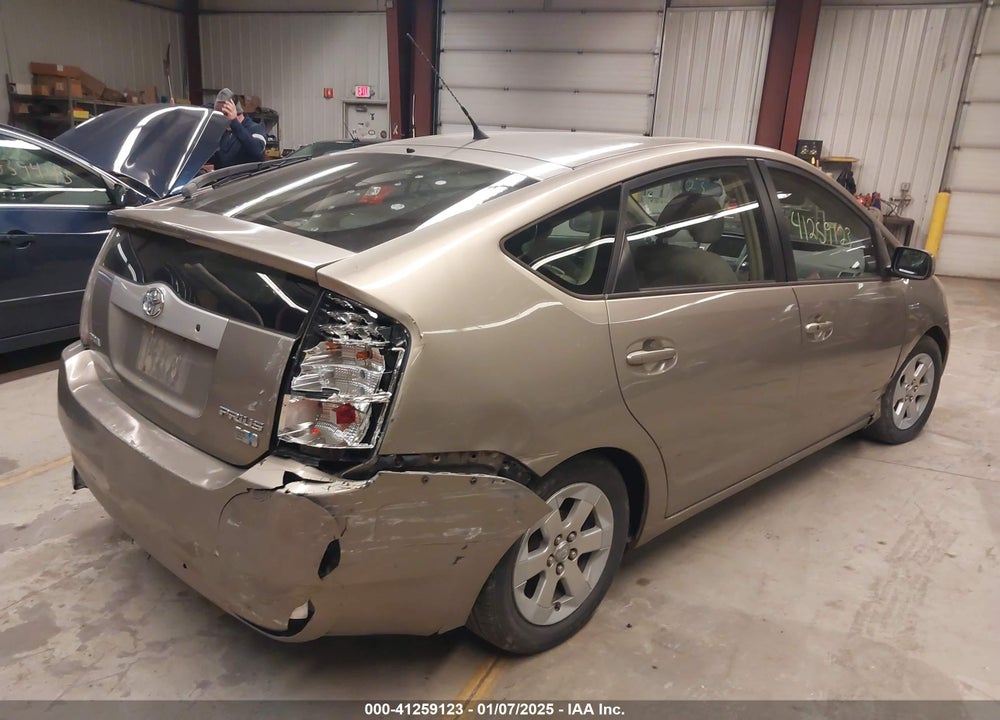 2006 TOYOTA PRIUS VIN: JTDKB20U867519850
