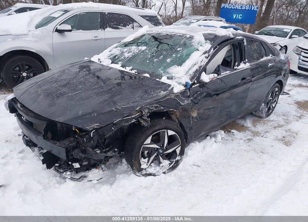 2022 HYUNDAI ELANTRA VIN: 5NPLN4AG1NH053124