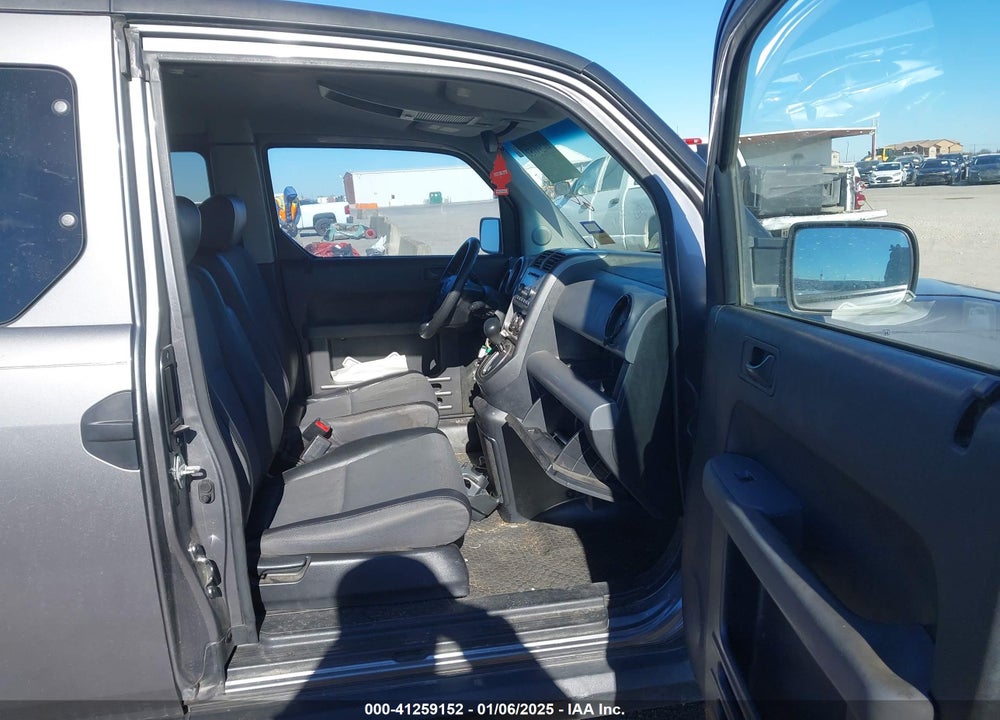 2005 HONDA ELEMENT EX VIN: 5J6YH18645L008077