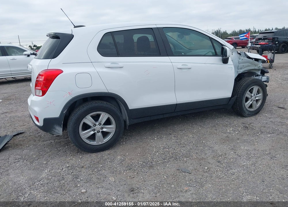 2020 CHEVROLET TRAX FWD LS VIN: 3GNCJKSB1LL294172