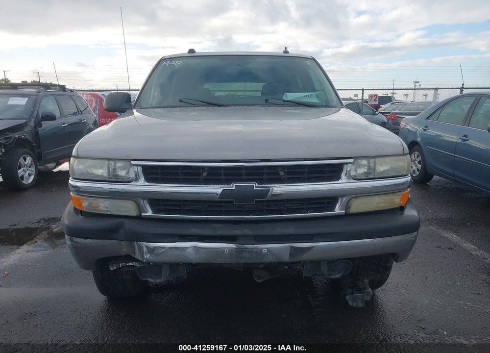 2005 CHEVROLET TAHOE LS VIN: 1GNEK13TX5J140898