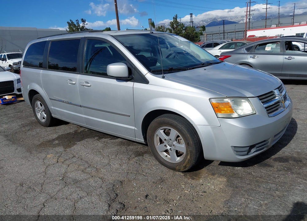 2010 DODGE GRAND CARAVAN SXT VIN: 2D4RN5D12AR433094