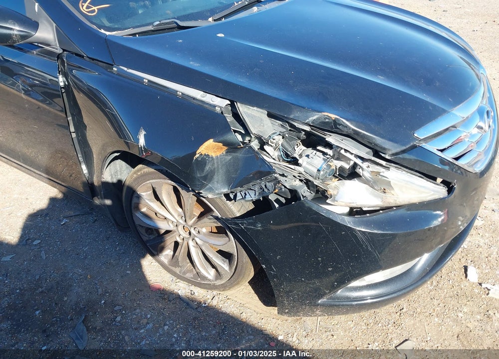 2013 HYUNDAI SONATA SE VIN: 5NPEC4AC9DH646627