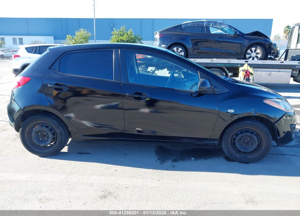 2012 MAZDA MAZDA2 VIN: JM1DE1KZXC0146057
