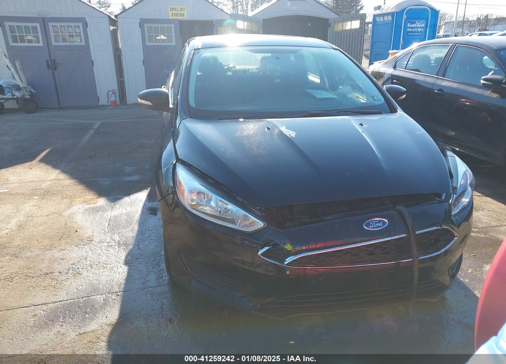 2017 FORD FOCUS SE VIN: 1FADP3K29HL331947