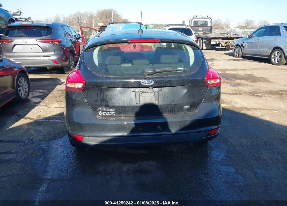 2017 FORD FOCUS SE VIN: 1FADP3K29HL331947