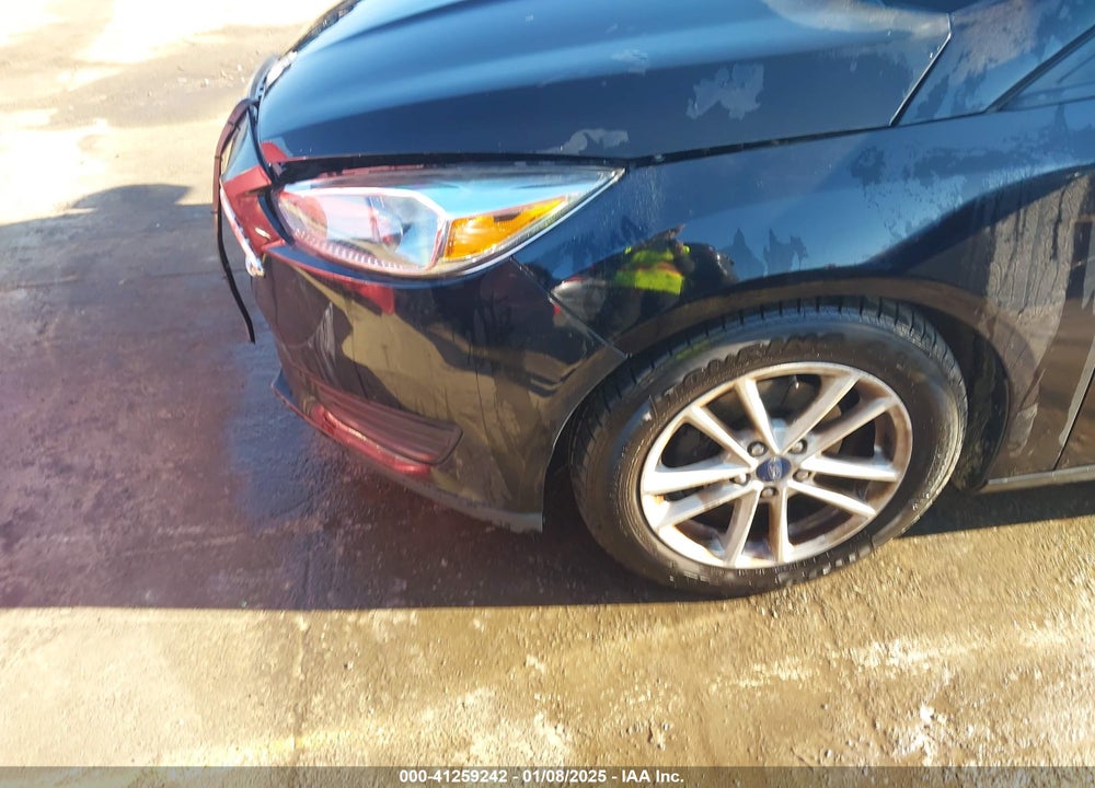 2017 FORD FOCUS SE VIN: 1FADP3K29HL331947