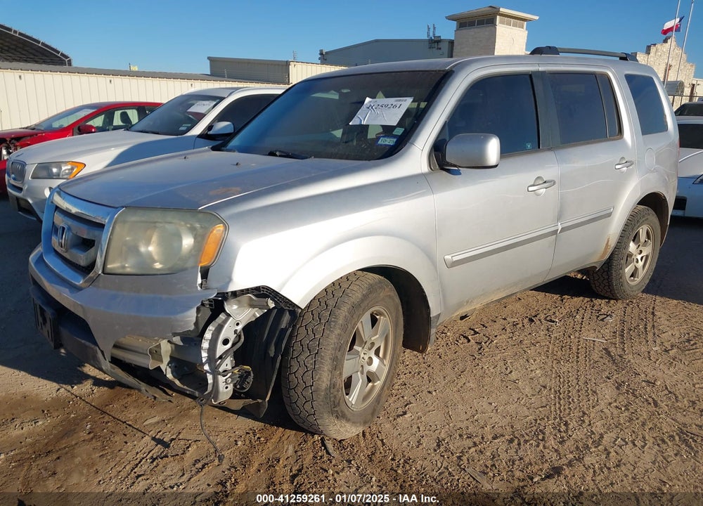2011 HONDA PILOT EX-L VIN: 5FNYF3H68BB020464