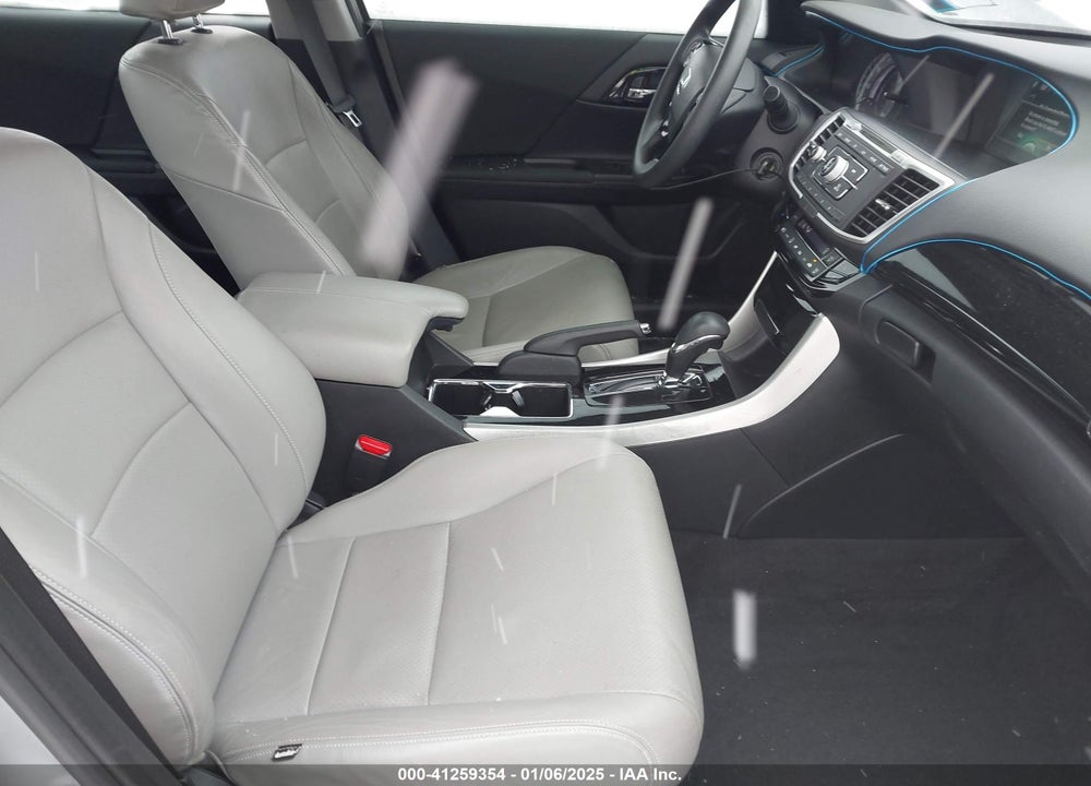 2016 HONDA ACCORD LX VIN: 1HGCR2F35GA046915
