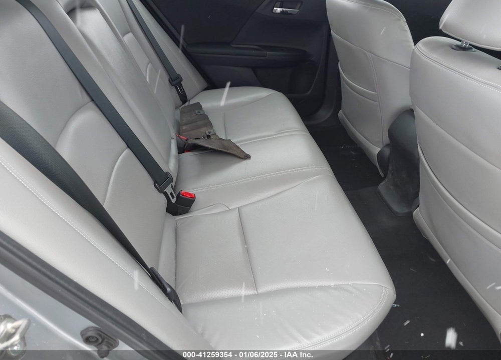 2016 HONDA ACCORD LX VIN: 1HGCR2F35GA046915