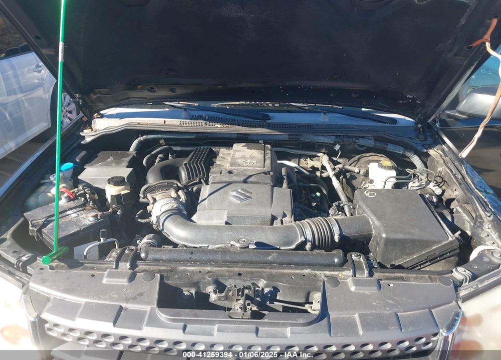 2009 SUZUKI EQUATOR VIN: 5Z6AD07U59C413918