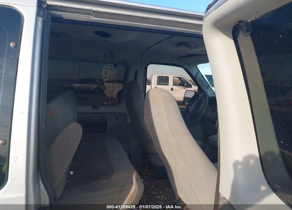2005 FORD E-350 SUPER DUTY XL/XLT VIN: 1FBSS31L15HB17886