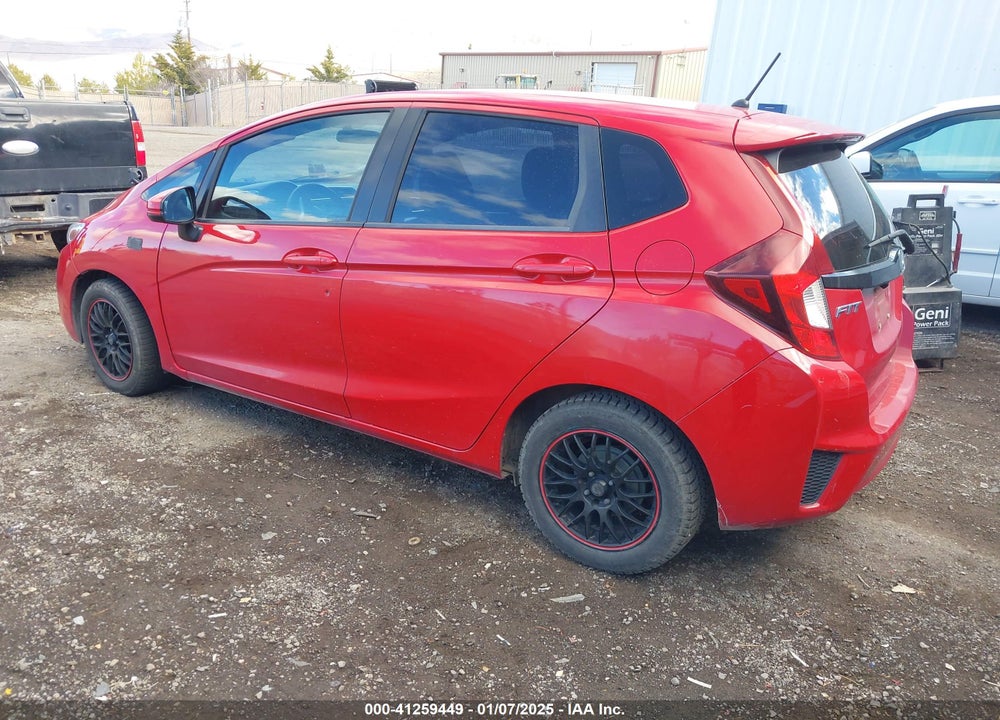 2015 HONDA FIT LX VIN: 3HGGK5H54FM744388