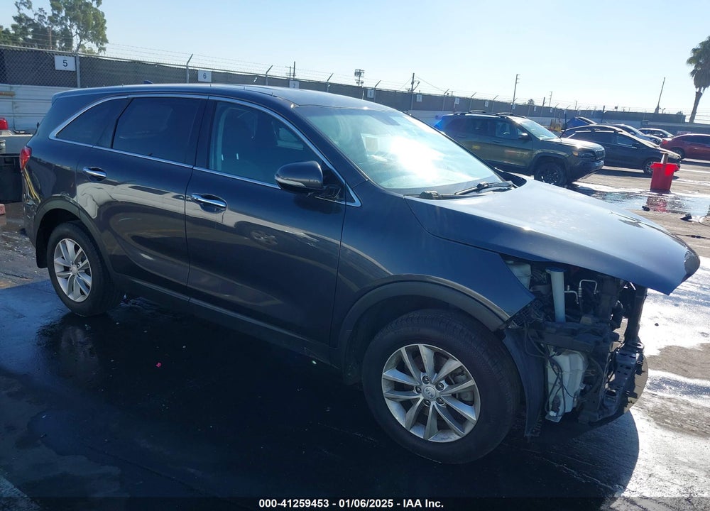 2017 KIA SORENTO 2.4L LX VIN: 5XYPG4A34HG283048
