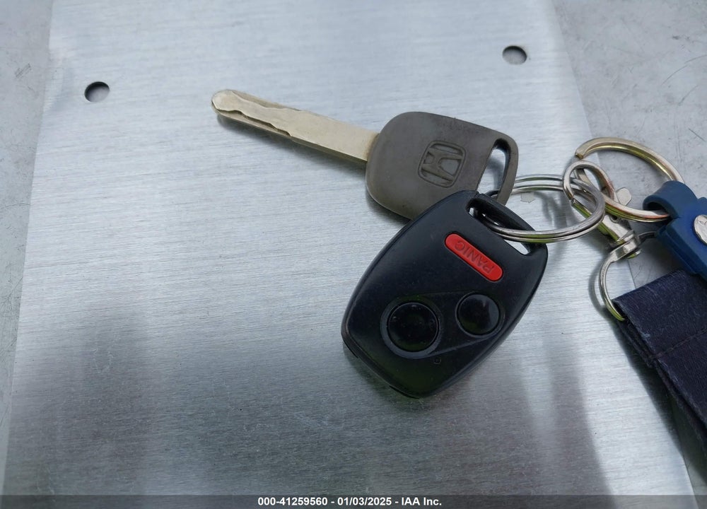 2006 HONDA CIVIC VIN: 2HGFG12616H572116