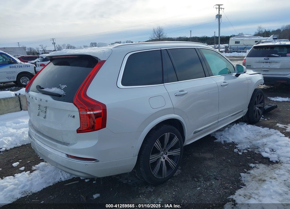 2022 VOLVO XC90 T6 INSCRIPTION 7 PASSENGER VIN: YV4A22PL5N1817022