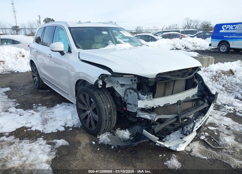 2022 VOLVO XC90 T6 INSCRIPTION 7 PASSENGER VIN: YV4A22PL5N1817022
