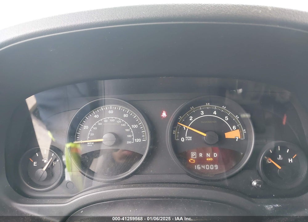 2014 JEEP PATRIOT LATITUDE VIN: 1C4NJRFB8ED759947