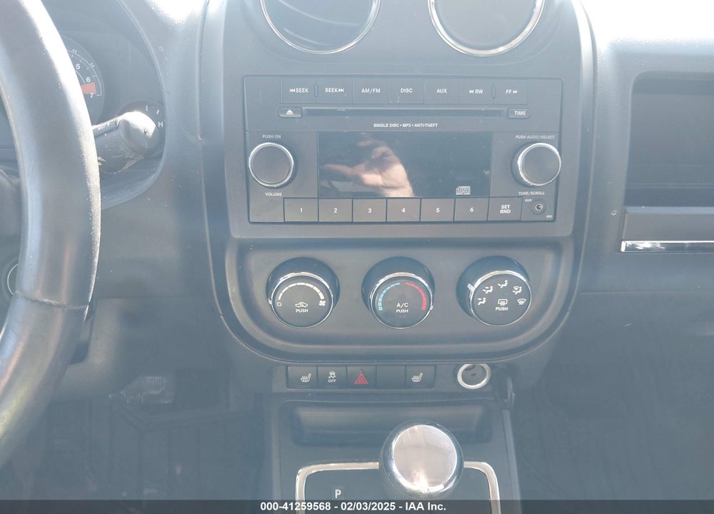 2014 JEEP PATRIOT LATITUDE VIN: 1C4NJRFB8ED759947