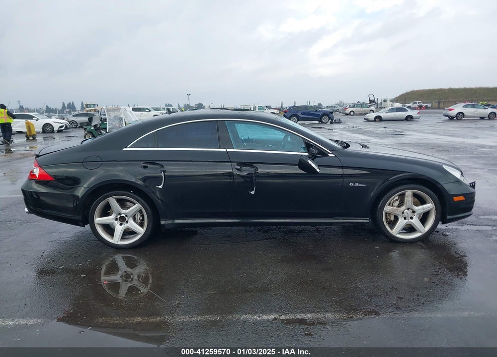 2008 MERCEDES-BENZ CLS 63 AMG VIN: WDDDJ77X98A118487