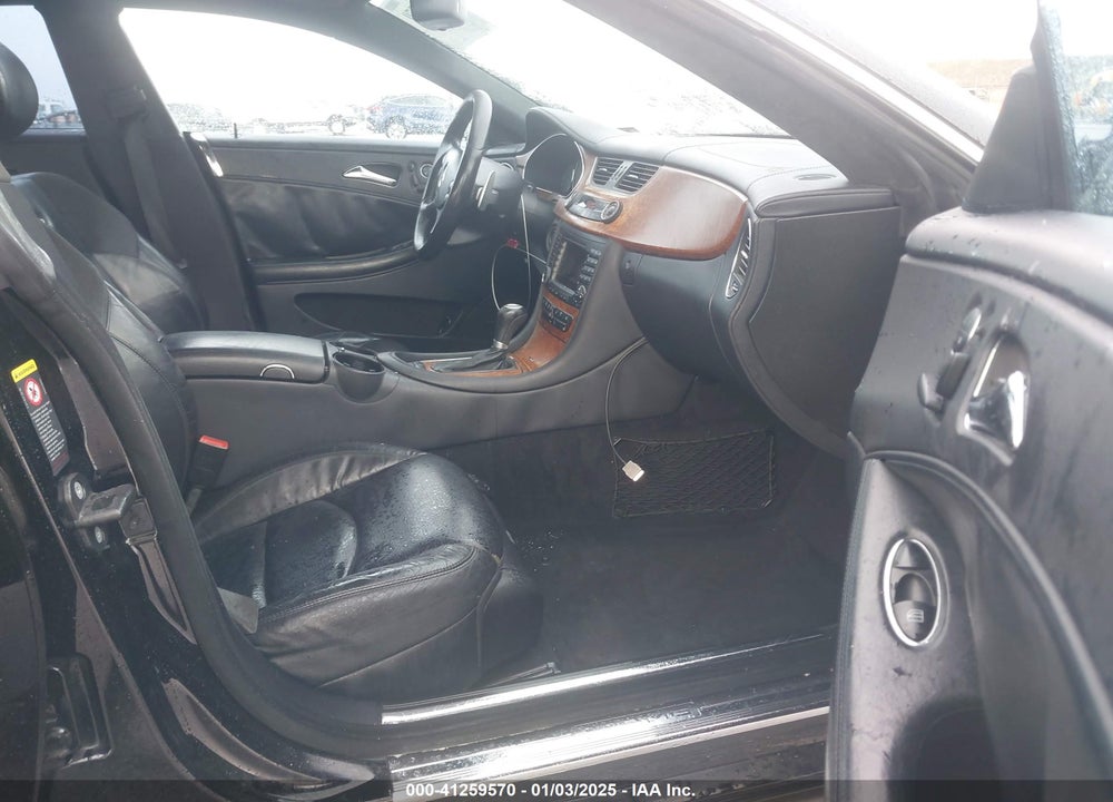 2008 MERCEDES-BENZ CLS 63 AMG VIN: WDDDJ77X98A118487