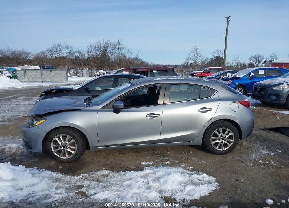 2014 MAZDA MAZDA3 VIN: JM1BM1L71E1184815