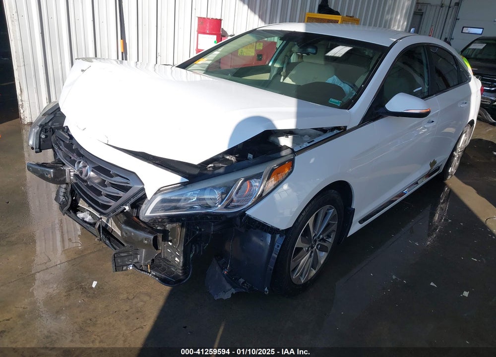 2015 HYUNDAI SONATA VIN: 5NPE34AF1FH045760