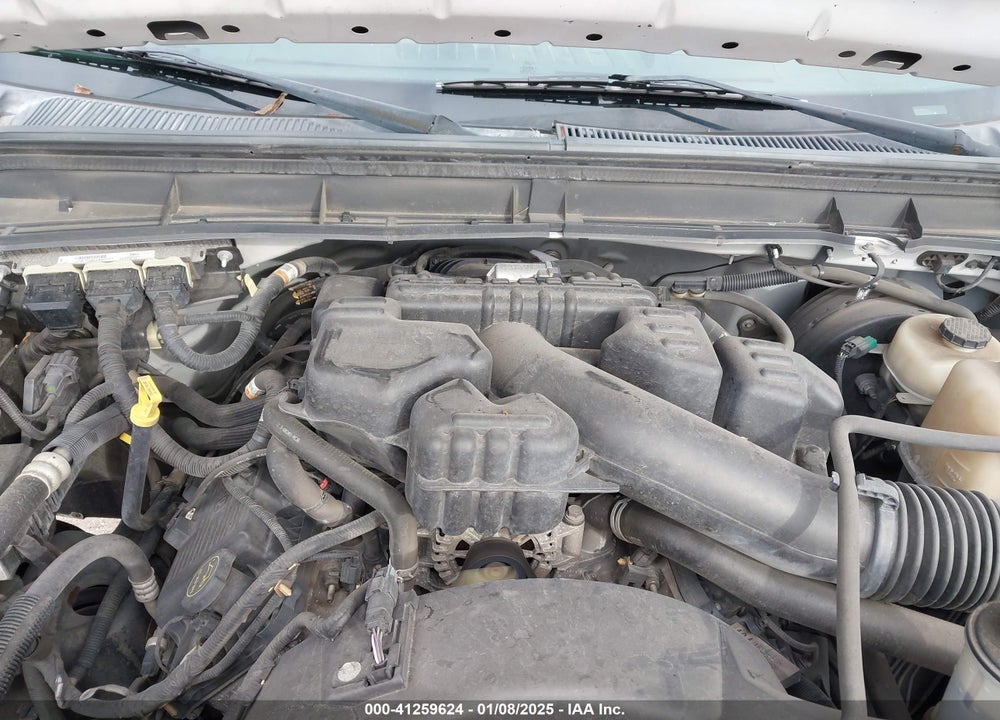 2015 FORD F-350 CHASSIS XL VIN: 1FD8X3E69FED71162