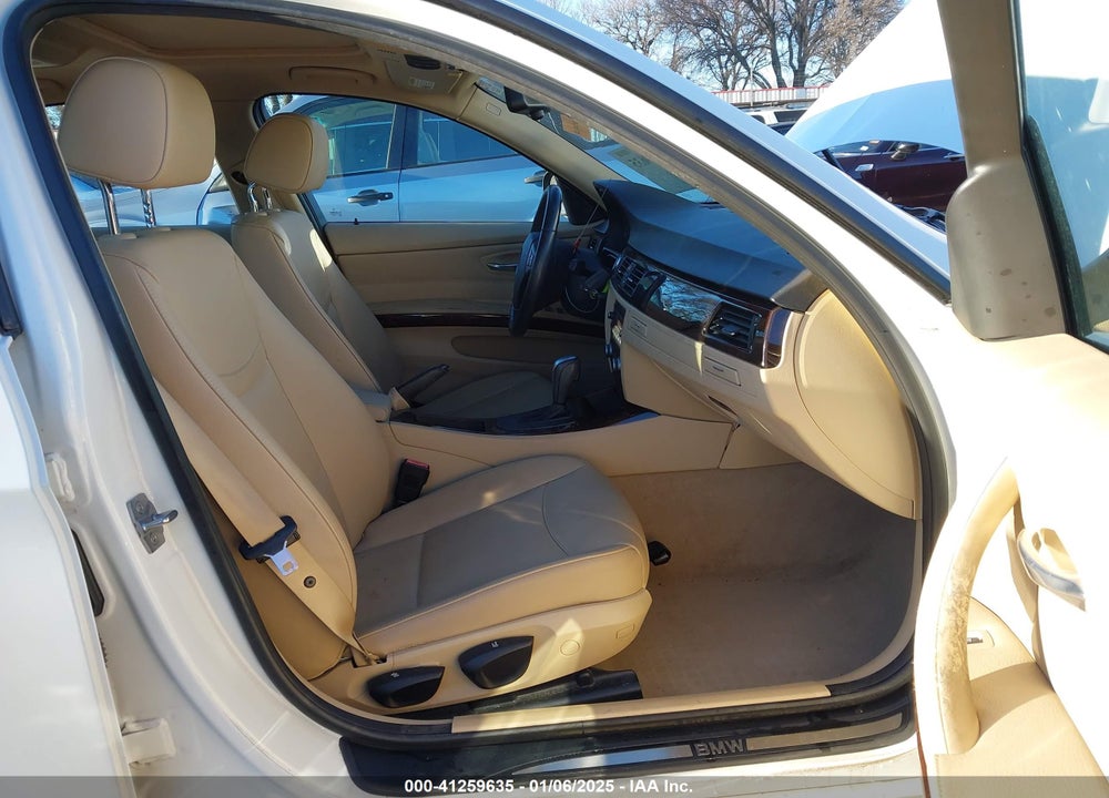 2011 BMW 328I VIN: WBAPH5G57BNM74584
