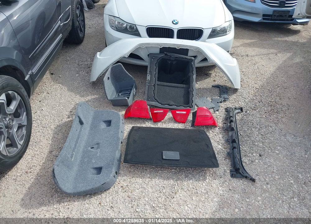 2011 BMW 328I VIN: WBAPH5G57BNM74584