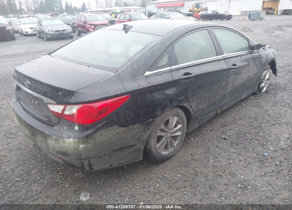 2013 HYUNDAI SONATA GLS VIN: 5NPEB4ACXDH663262
