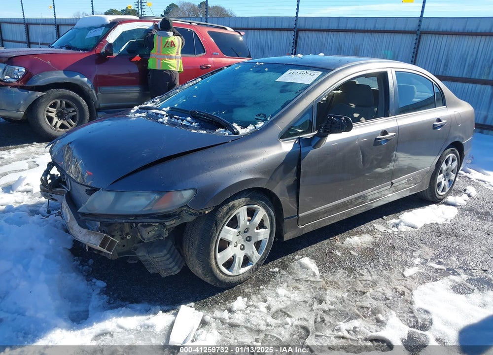 2010 HONDA CIVIC VIN: 2HGFA1F57AH586937