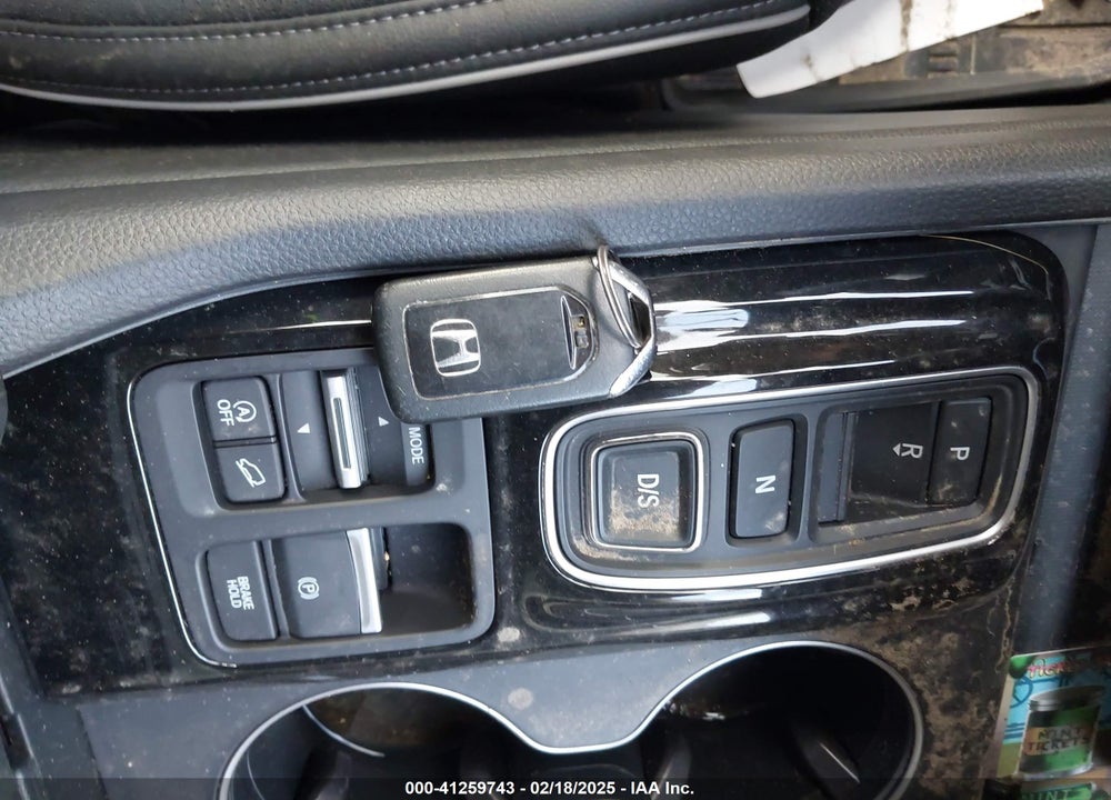 2023 HONDA PILOT AWD ELITE VIN: 5FNYG1H87PB004797