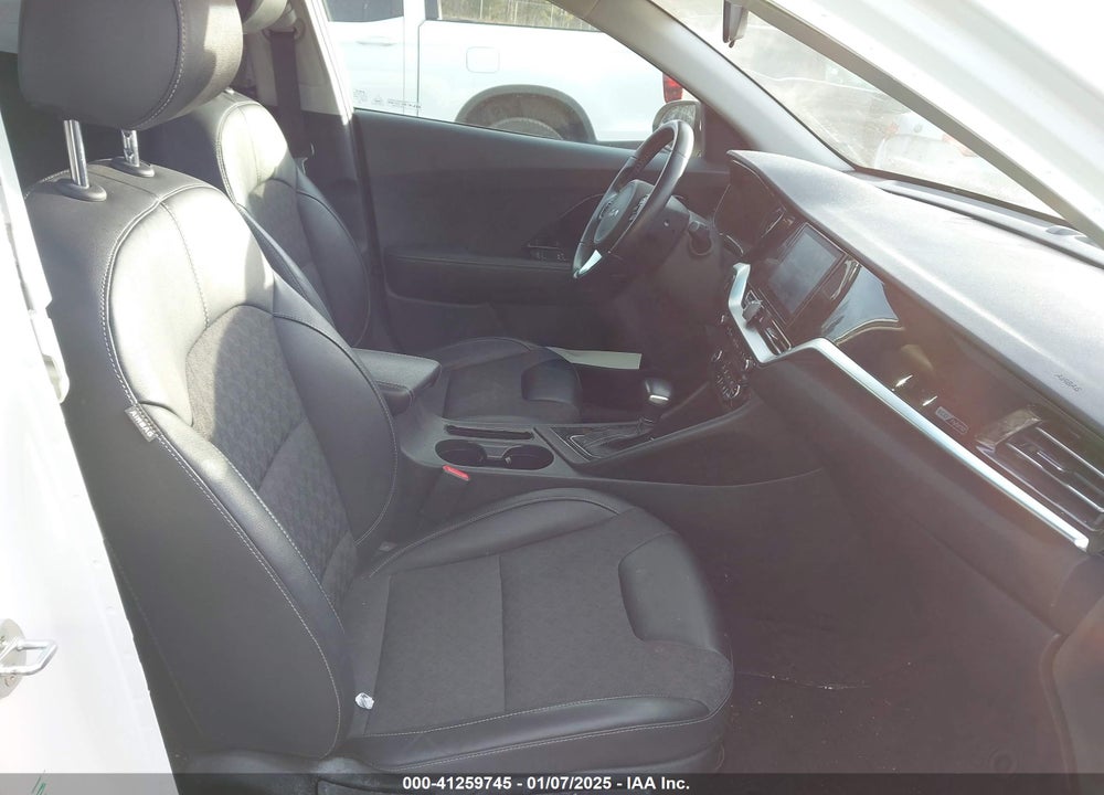 2022 KIA NIRO LXS SE VIN: KNDCB3LC6N5524214
