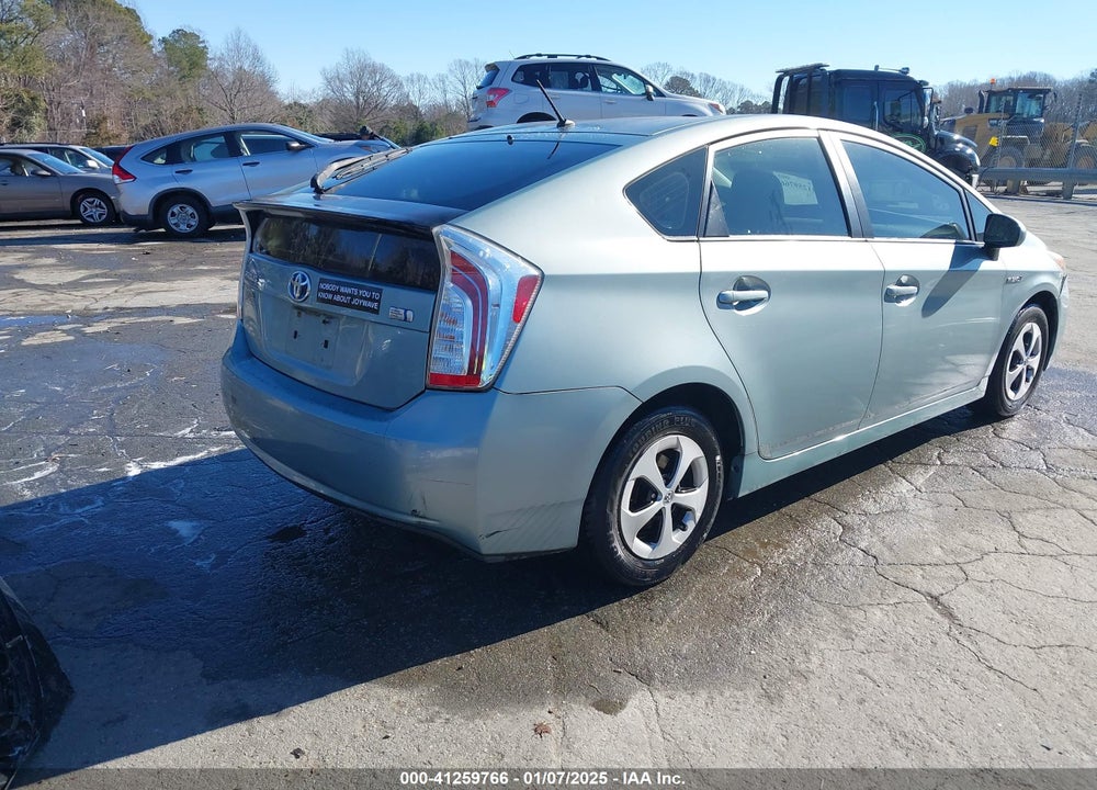 2014 TOYOTA PRIUS TWO VIN: JTDKN3DUXE1835324