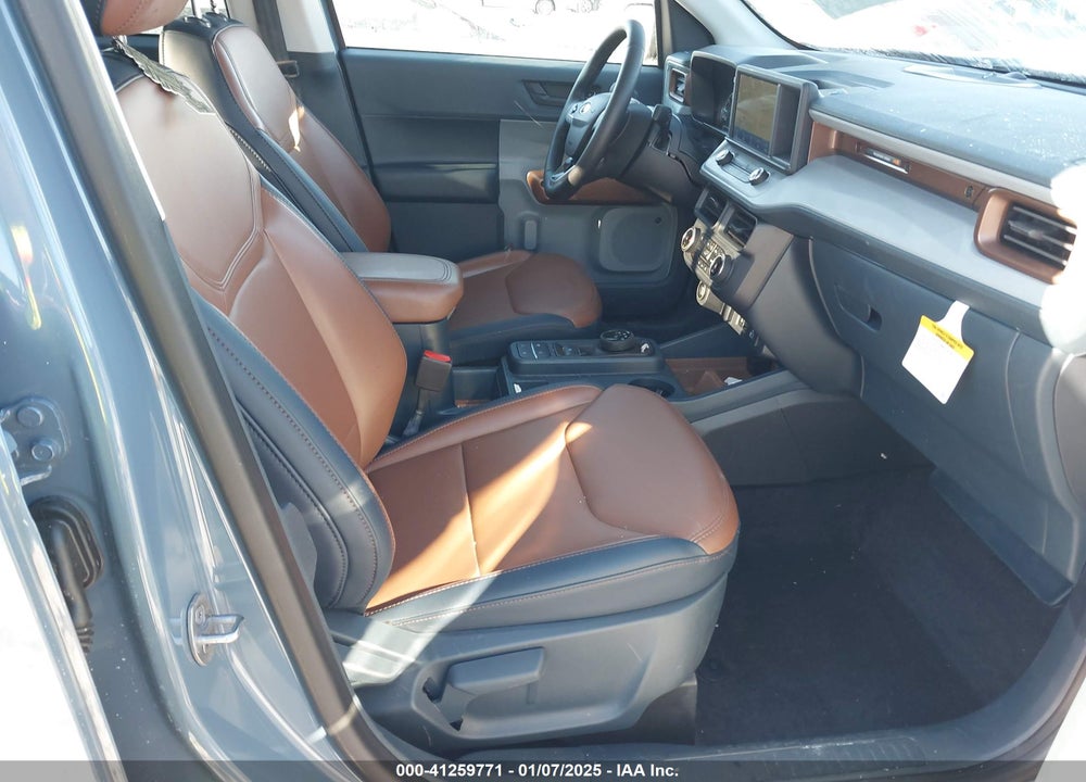 2024 FORD MAVERICK LARIAT VIN: 3FTTW8S97RRA71618