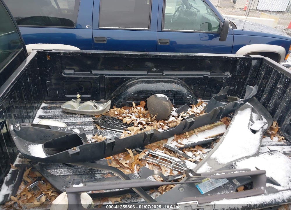 2000 CHEVROLET SILVERADO 1500 VIN: 1GCEC14W3YZ220497