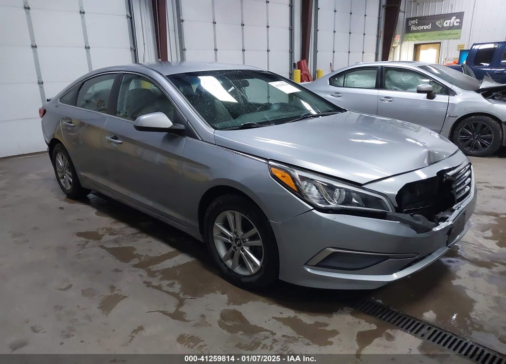 2016 HYUNDAI SONATA VIN: 5NPE24AF7GH403531