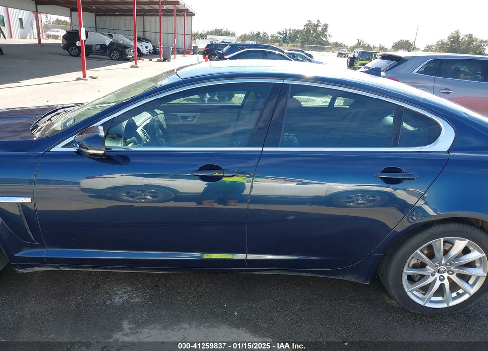 2013 JAGUAR XF VIN: SAJWA0ES3DPU03891