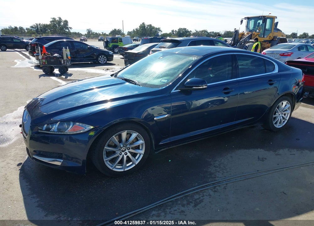 2013 JAGUAR XF VIN: SAJWA0ES3DPU03891