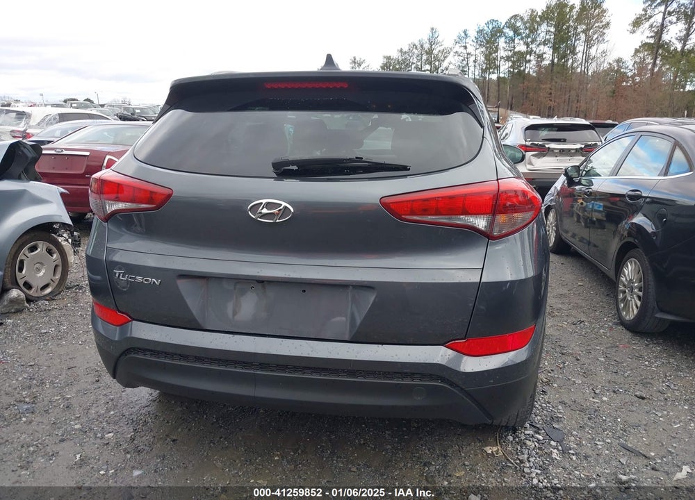2018 HYUNDAI TUCSON SEL VIN: KM8J33A43JU690332