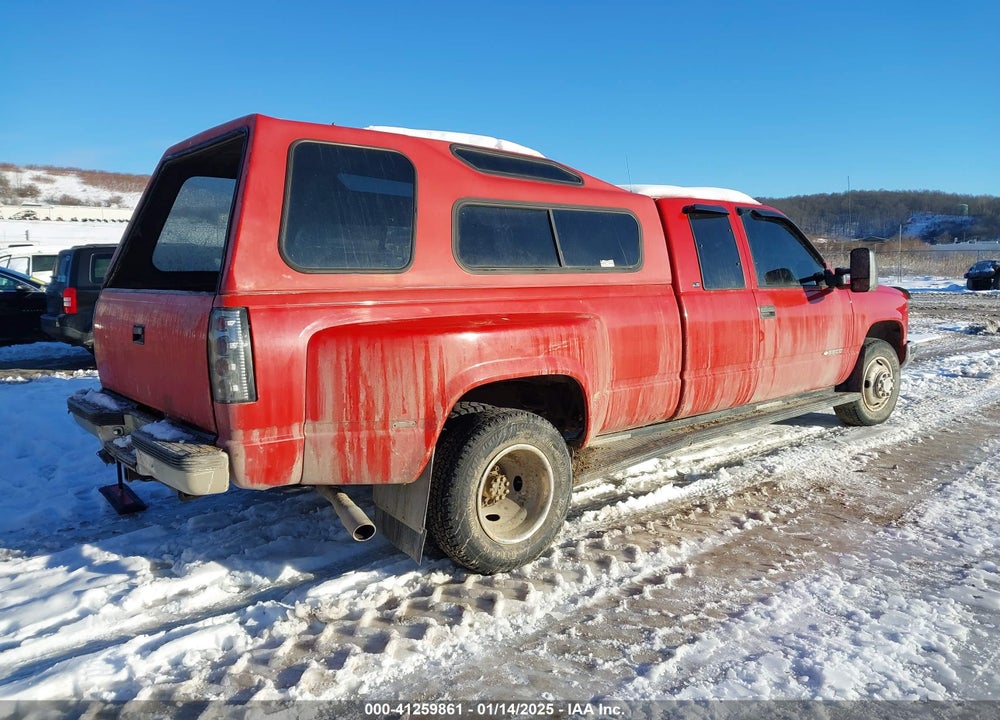 2000 CHEVROLET C3500 VIN: 1GCHC39J9YF462816