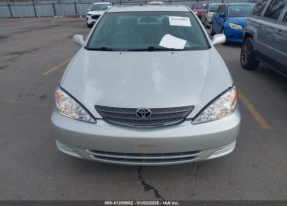 2002 TOYOTA CAMRY LE VIN: 4T1BE32K62U565502