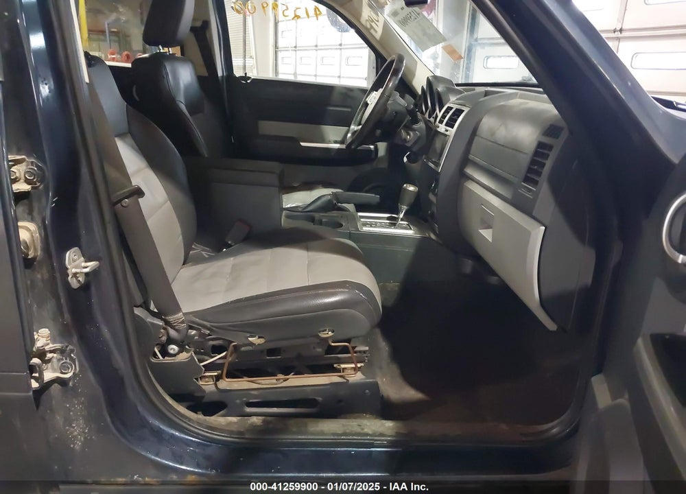 2008 DODGE NITRO SLT/RT VIN: 1D8GU58K68W223532