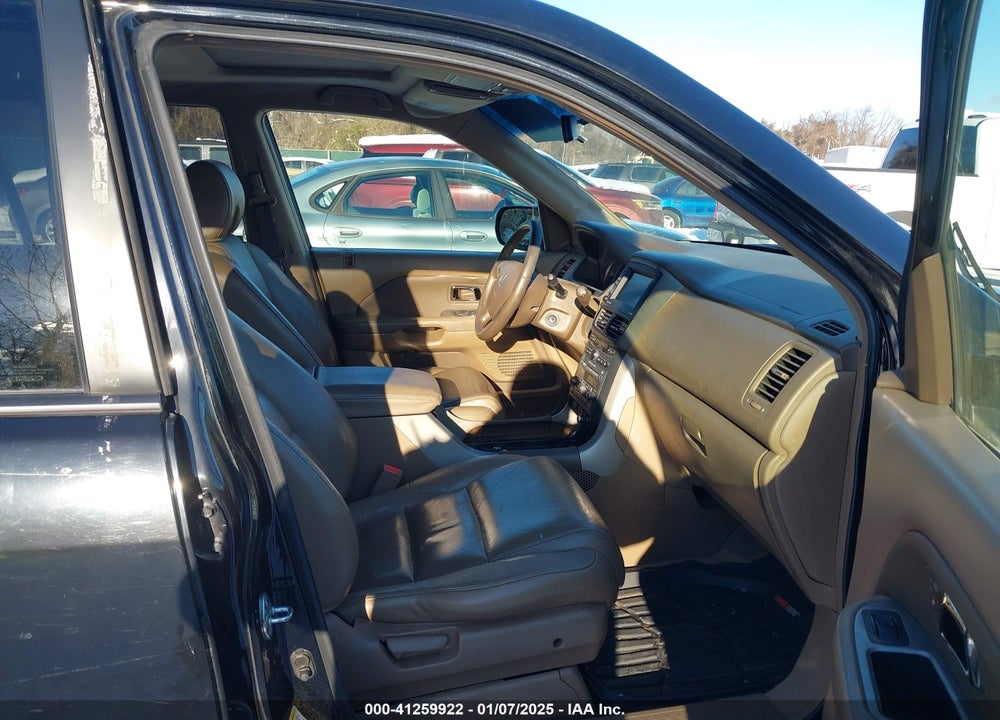2008 HONDA PILOT EX-L VIN: 5FNYF18788B003265