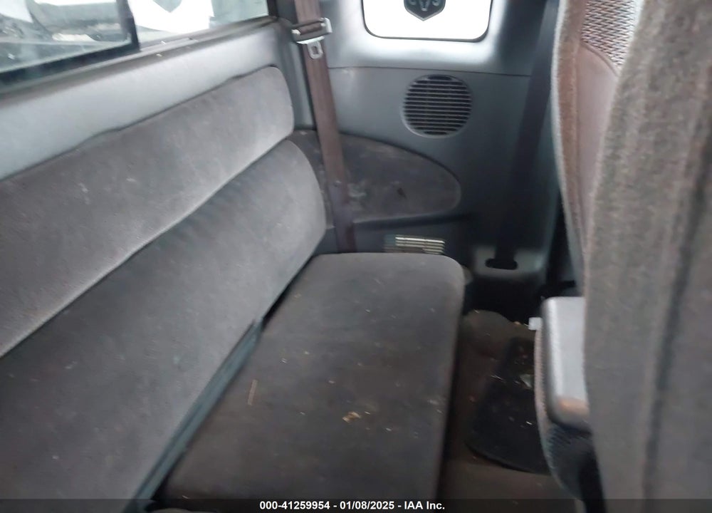 2000 DODGE DAKOTA SLT/SPORT VIN: 1B7GG22N9YS567712