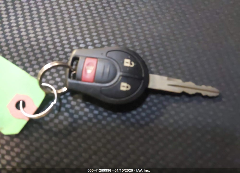 2012 NISSAN ROGUE S VIN: JN8AS5MV8CW404655