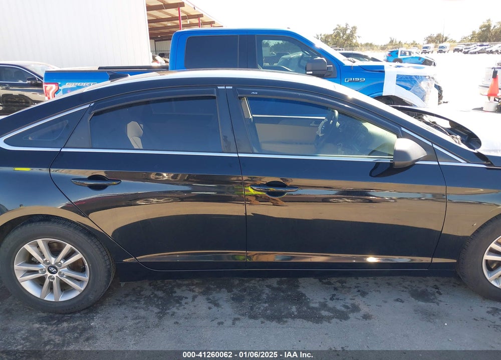 2016 HYUNDAI SONATA VIN: 5NPE24AF1GH340054
