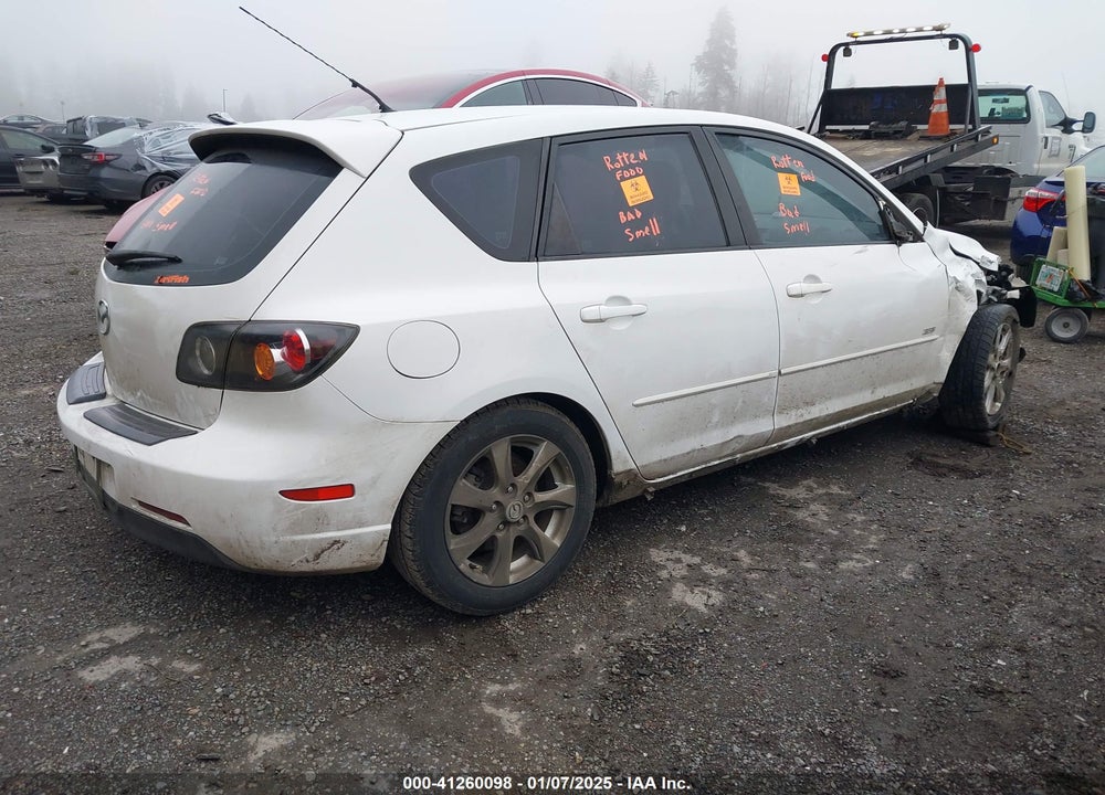 2005 MAZDA 3 S VIN: JM1BK143951253977