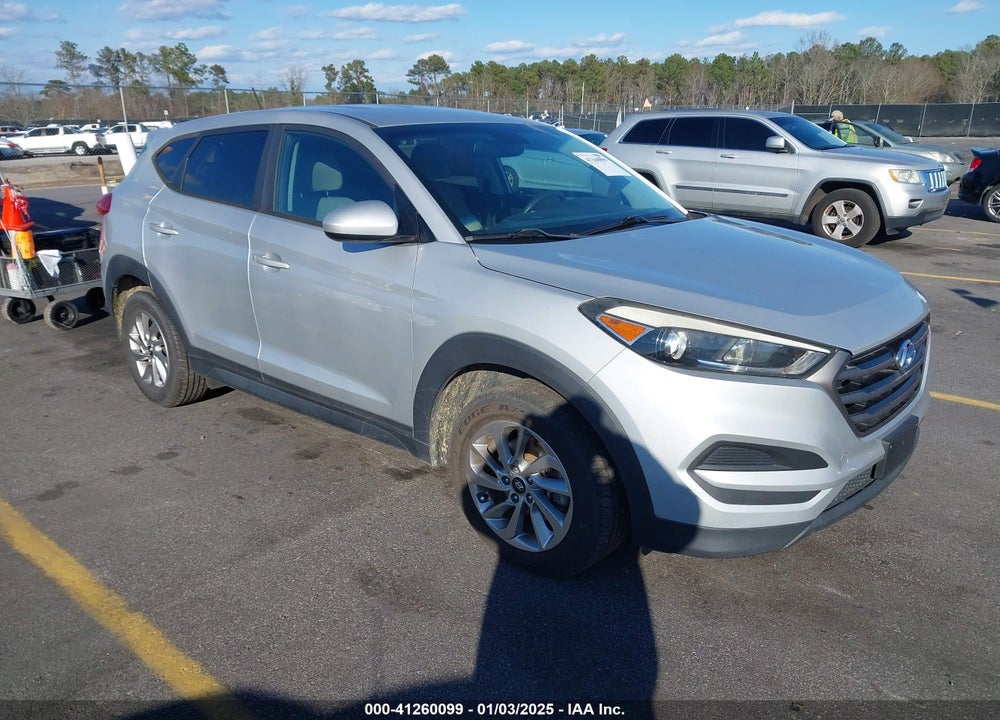 2016 HYUNDAI TUCSON SE VIN: KM8J23A48GU232345